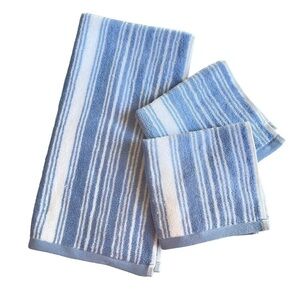Lauren Ralph Lauren Sanders Blue Cornflower Hand towel and 2 washcloth set NWT